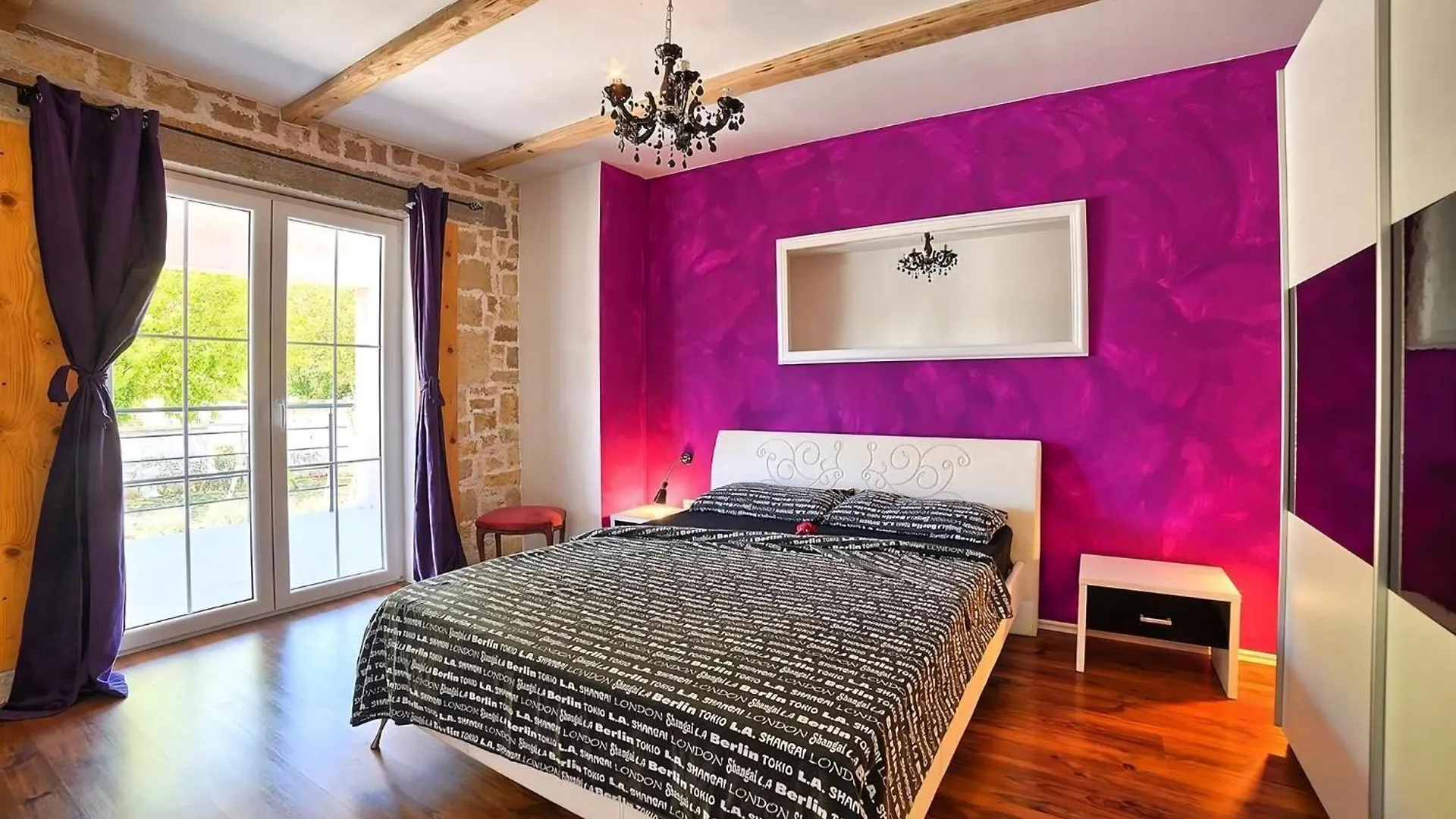Ferienvilla Villa Nikolina Mit Privatem Pool Sisan Holiday home